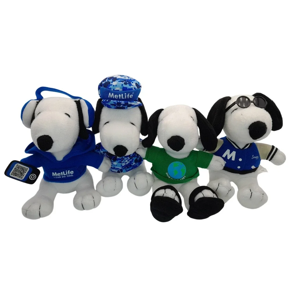 Lot of 4 MetLife Peanuts Snoopy Plush Stuffed Animals Hoodie Camo Varsity 5